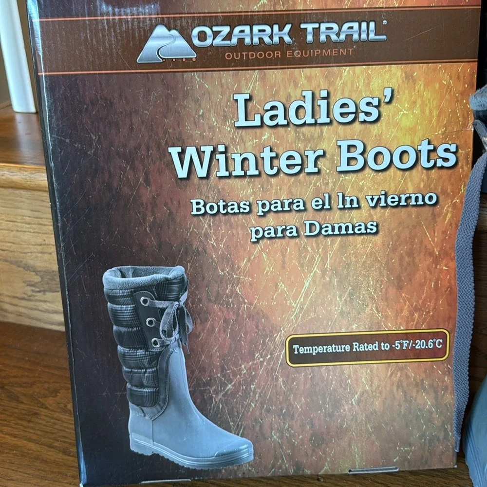 Ozark Trail Ladies’ Winter Boots size 9 NIB faux fur lined, waterproof, 12” tall
